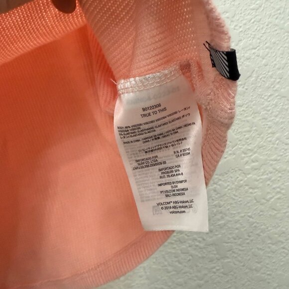 Volcom Lived in Lounge Waffle Knit Sleeveless Crop Tank Top Shirt Womens Medium - Picture 4 of 8